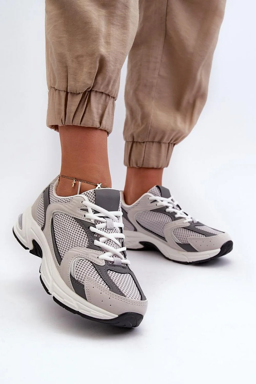 Chaussures Femme Sport Confortables Cuir Écologique Textile Durable Semelle Amovible Mousse Maintien Ergonomique Style Tendance Élégant Gris Quotidien Marche – Image 5