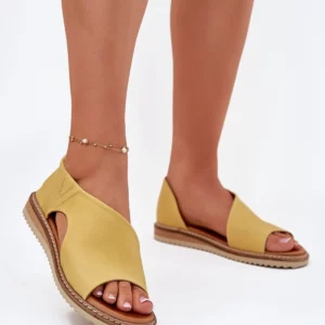 Sandales femme ARTIKER cuir naturel moutarde mule ouverte empeigne large découpe latérale talon fermé plateforme semelle antidérapante rembourrée confort quotidien